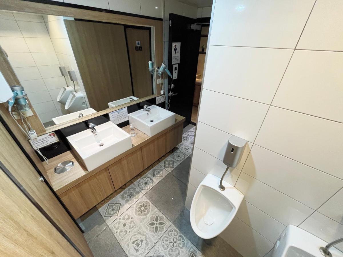 Отель Formosa 101 Taipei Main Branch Экстерьер фото